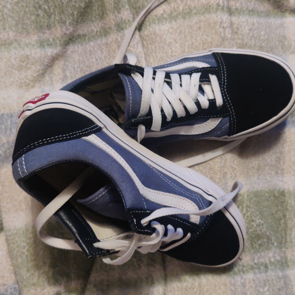 Vans suede/canvas, 6.5, dark /light blue